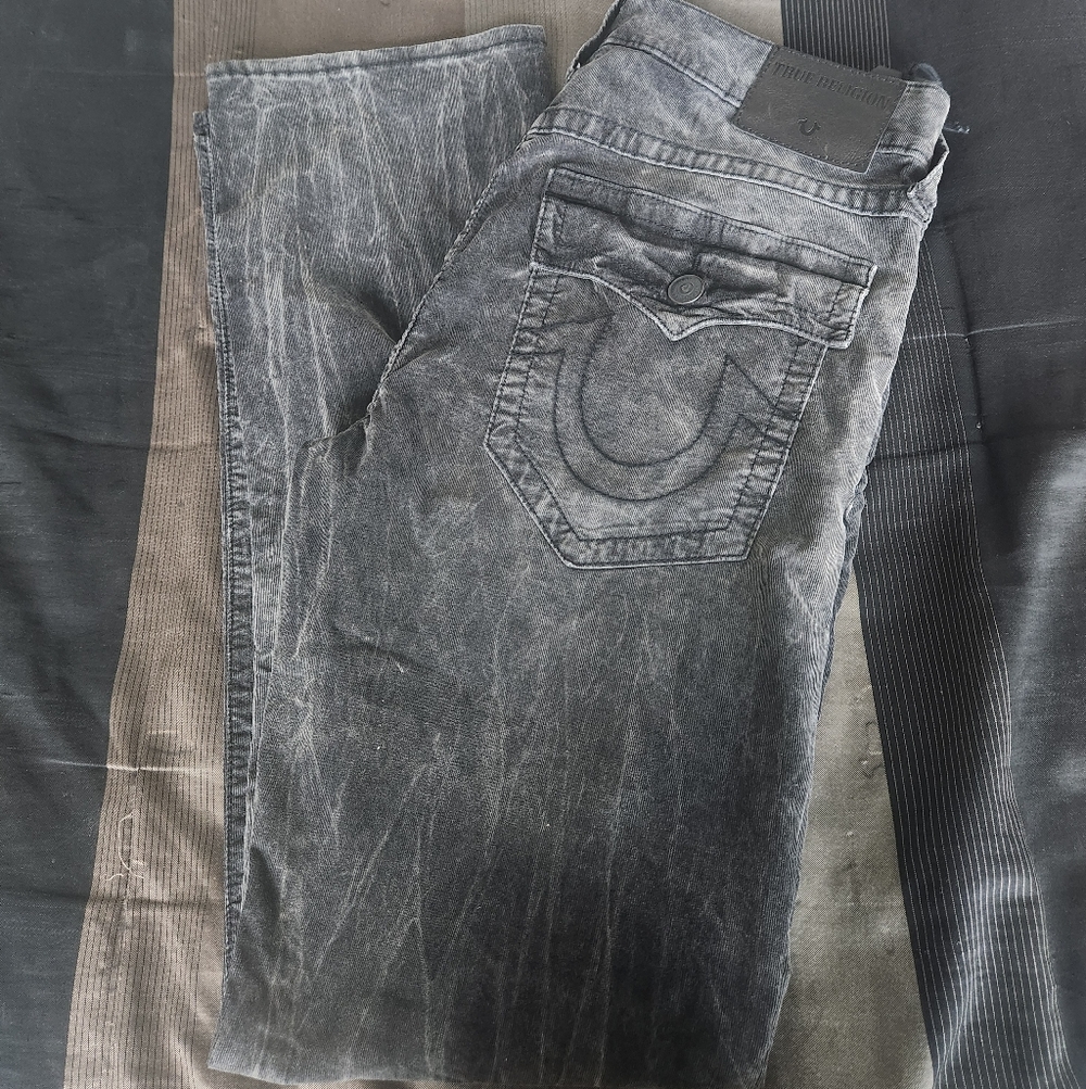 True Religion Men's Ricky Relaxed Straight Cordoroy Pants 34